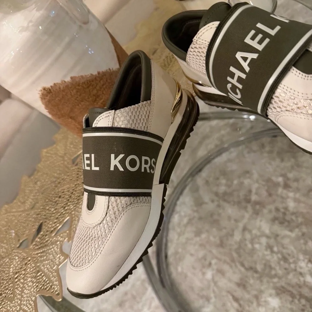 Michael Kors White and Olive Logo Slip-On Sneakers 5.5 - Picture 2 of 6